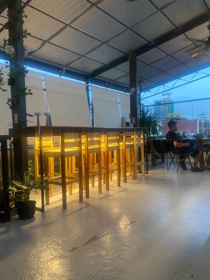 סן פדרו מקאטי Lime Lite Manila Hostel מראה חיצוני תמונה