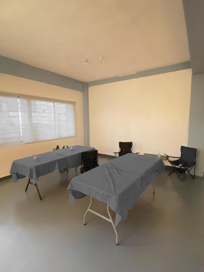 סן פדרו מקאטי Lime Lite Manila Hostel מראה חיצוני תמונה