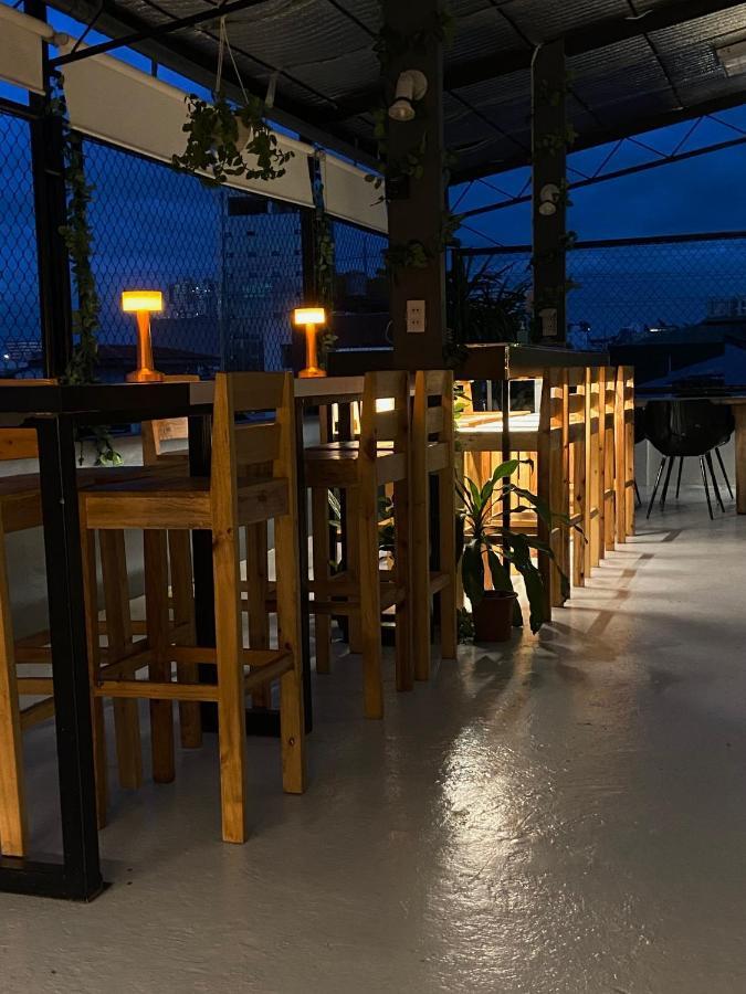 סן פדרו מקאטי Lime Lite Manila Hostel מראה חיצוני תמונה
